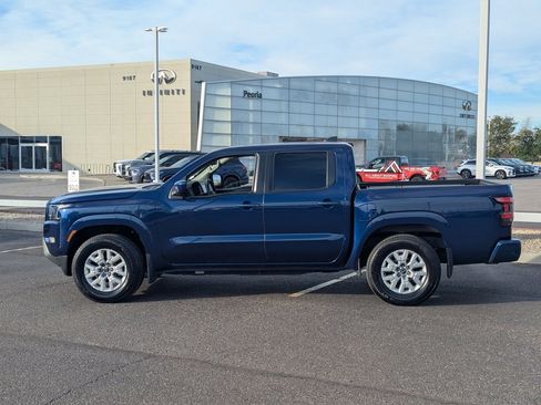 Certified 2022 Nissan Frontier SV image 3