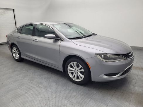 Used 2015 Chrysler 200 Limited w/ Convenience Group image 11
