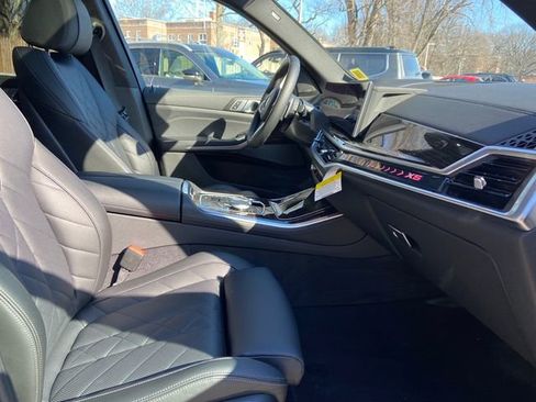 Certified 2024 BMW X5 xDrive40i w/ M Sport Package image 23