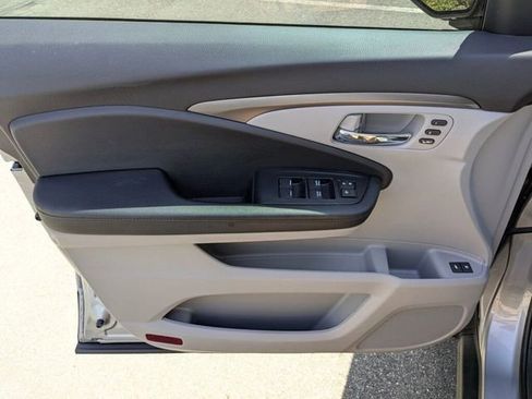 Certified 2022 Honda Pilot Special Edition image 33