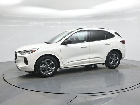 Certified 2023 Ford Escape ST-Line w/ Tech Pack #1 image 31