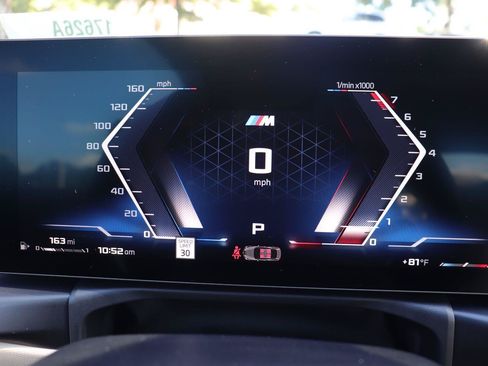 Used 2025 BMW M440i Coupe w/ Parking Assistance Package RWD image 22