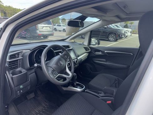 Used 2018 Honda Fit EX image 6