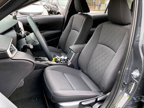 Certified 2025 Toyota Corolla LE image 7