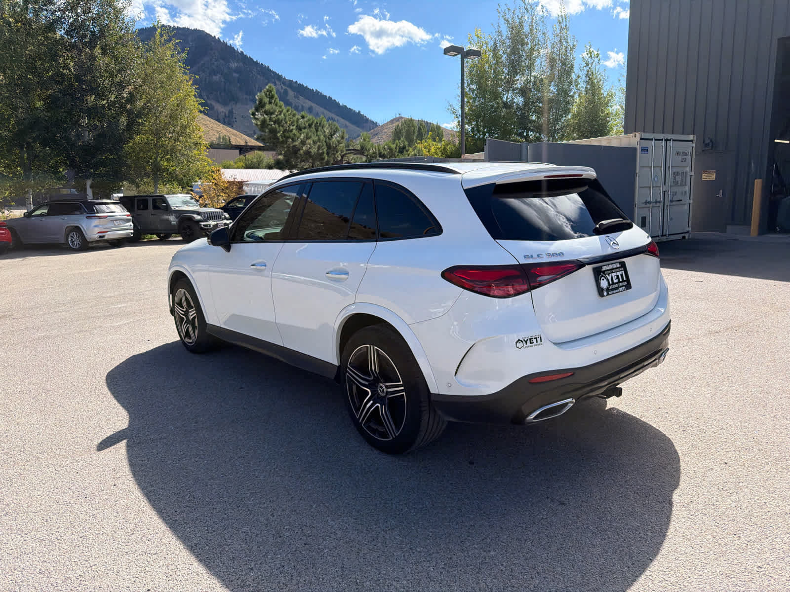 Used 2024 Mercedes-Benz GLC 300 4MATIC w/ AMG Line image 13