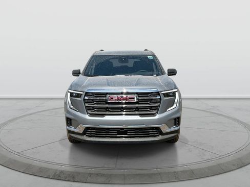 New 2026 GMC Acadia Elevation FWD image 3