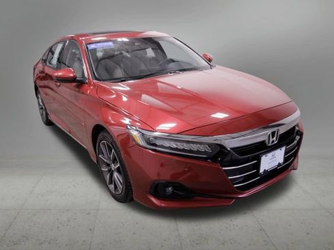 Certified 2022 Honda Accord EX-L image 9