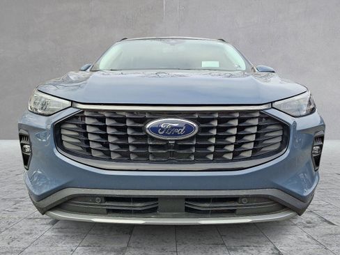 Used 2024 Ford Escape SE w/ PHEV Premium Package image 2