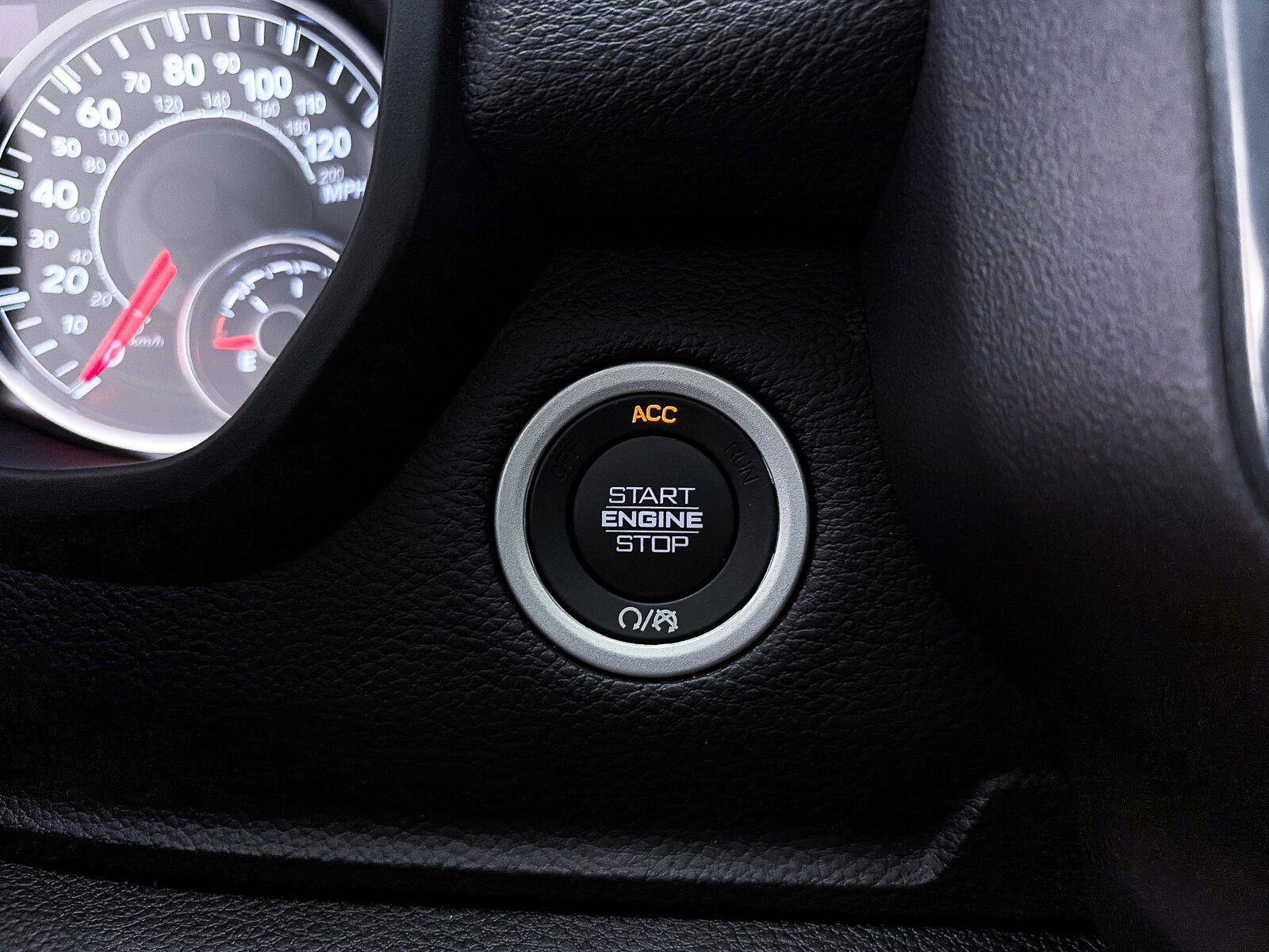 Used 2023 RAM 1500 Laramie AWD/4WD image 24