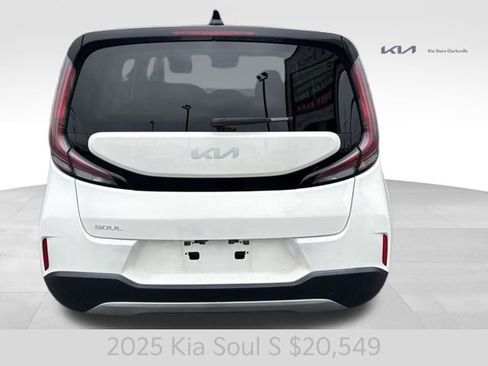 Certified 2025 Kia Soul S FWD image 7