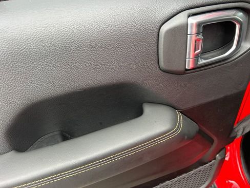 Used 2025 Jeep Wrangler Sahara 4xe image 46