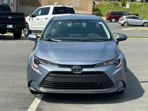 Used 2024 Toyota Corolla LE FWD image 10