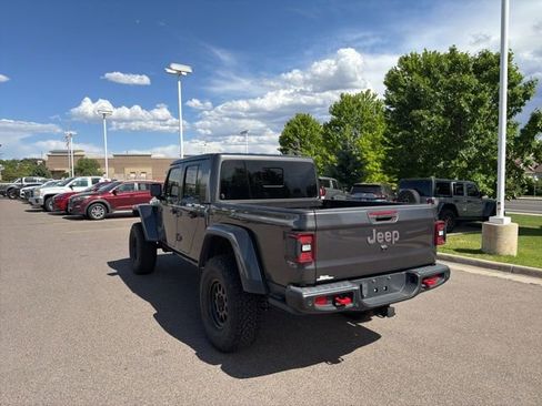 Used 2021 Jeep Gladiator Rubicon AWD/4WD image 3