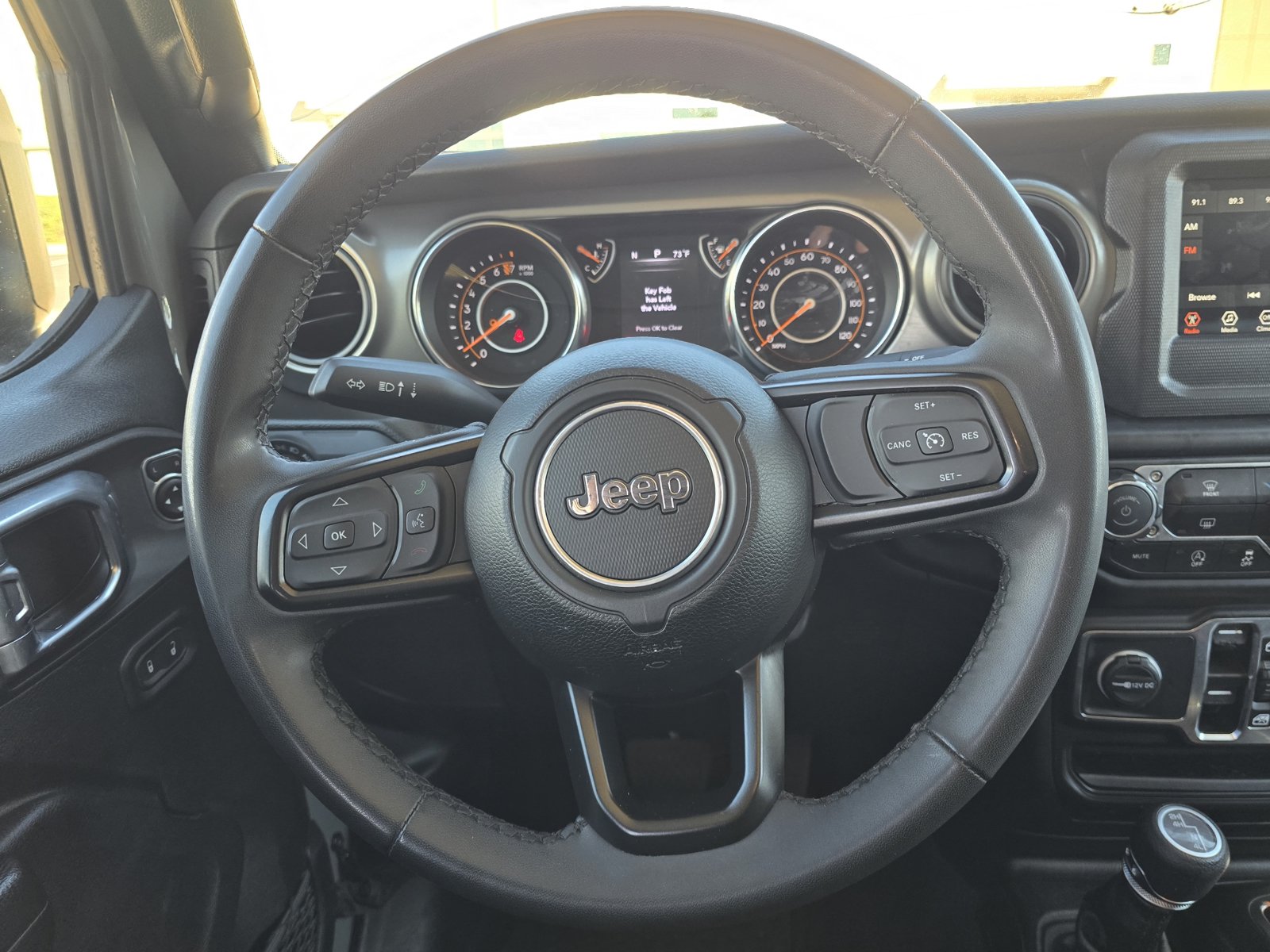 Used 2023 Jeep Gladiator Sport AWD/4WD image 30