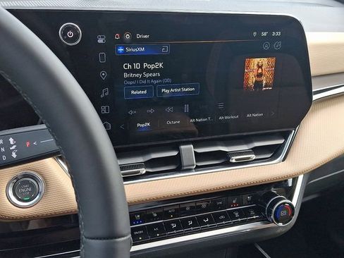 Certified 2026 Chevrolet Equinox ACTIV w/ Convenience Package III image 19