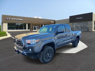 Used 2021 Toyota Tacoma SR5 video 1