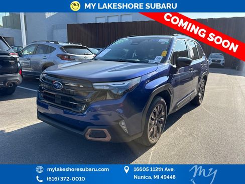 Used 2025 Subaru Forester Sport w/ Popular Package #2 AWD/4WD image 3
