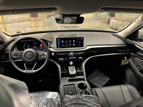 New 2026 Acura MDX SH-AWD image 17