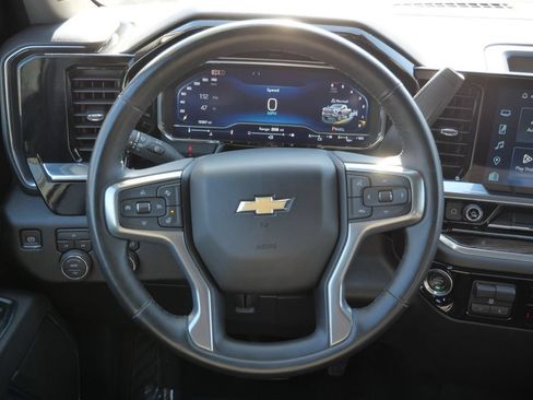 Used 2025 Chevrolet Silverado 2500 LT w/ Convenience Package AWD/4WD image 36