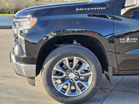 New 2026 Chevrolet Silverado 1500 LT w/ Texas Edition Plus RWD image 6