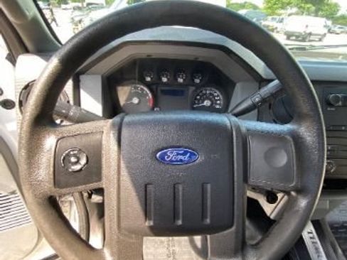 Used 2016 Ford F250 XL RWD image 13