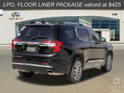 Used 2022 GMC Acadia Denali w/ Denali Technology Package FWD image 3