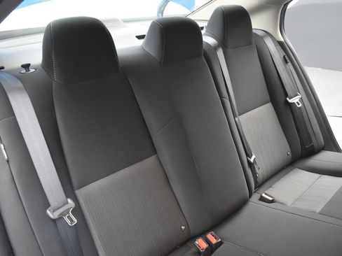 Used 2025 Nissan Sentra SV w/ Trunk Package image 21