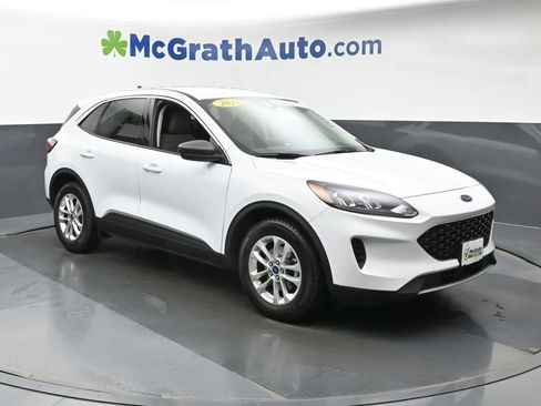 Used 2022 Ford Escape SE w/ Convenience Package image 2