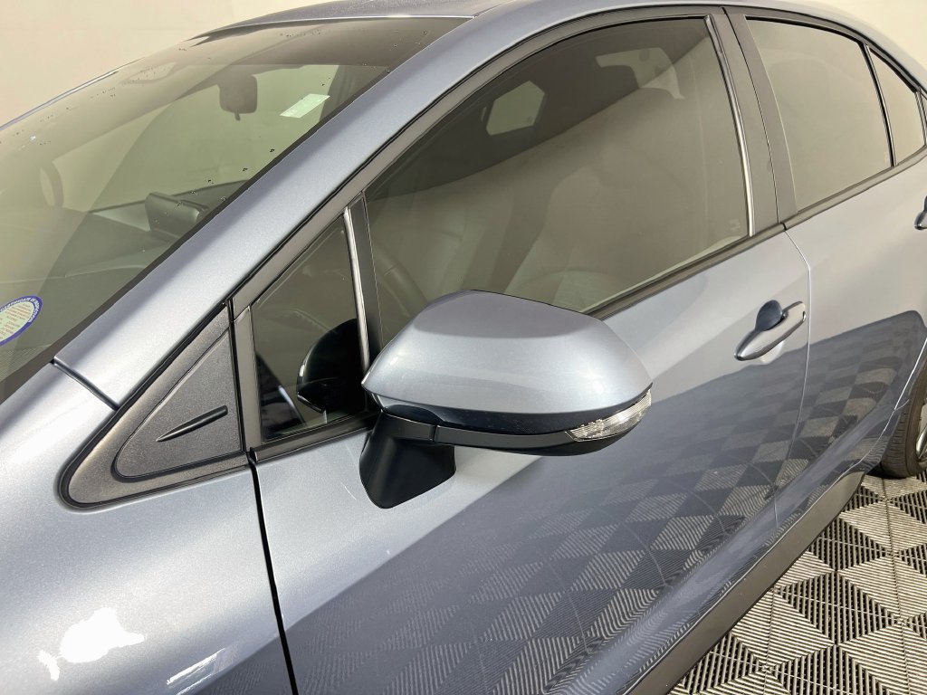 Used 2026 Toyota Corolla SE FWD image 12