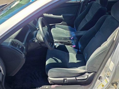 Used 2006 Honda Accord EX image 9