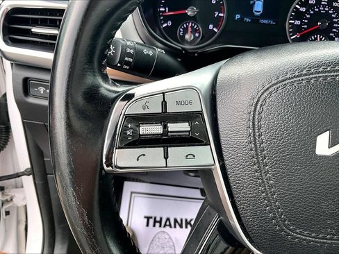 Used 2022 Kia Telluride LX AWD/4WD image 18