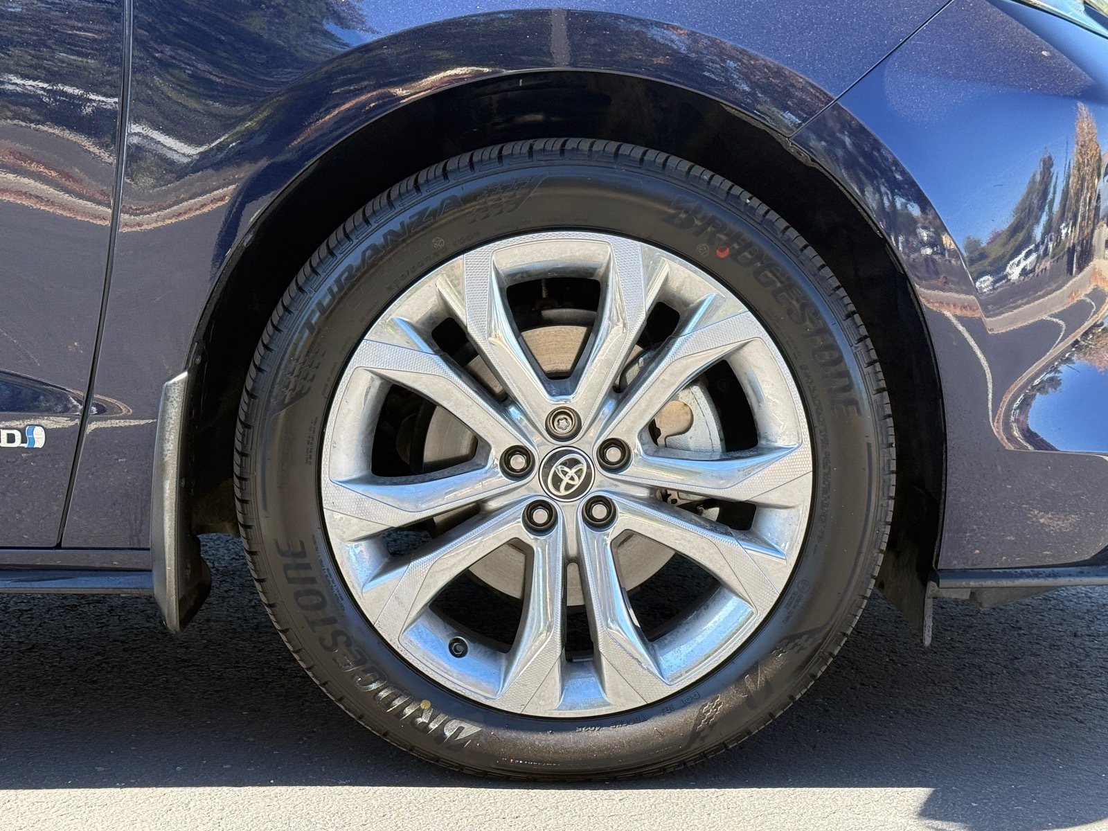 Used 2021 Toyota Sienna Platinum FWD image 11