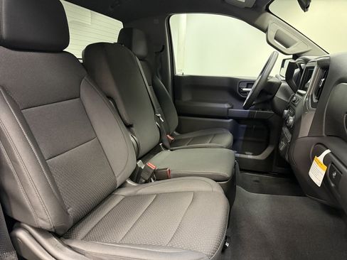 New 2026 Chevrolet Silverado 1500 W/T image 18