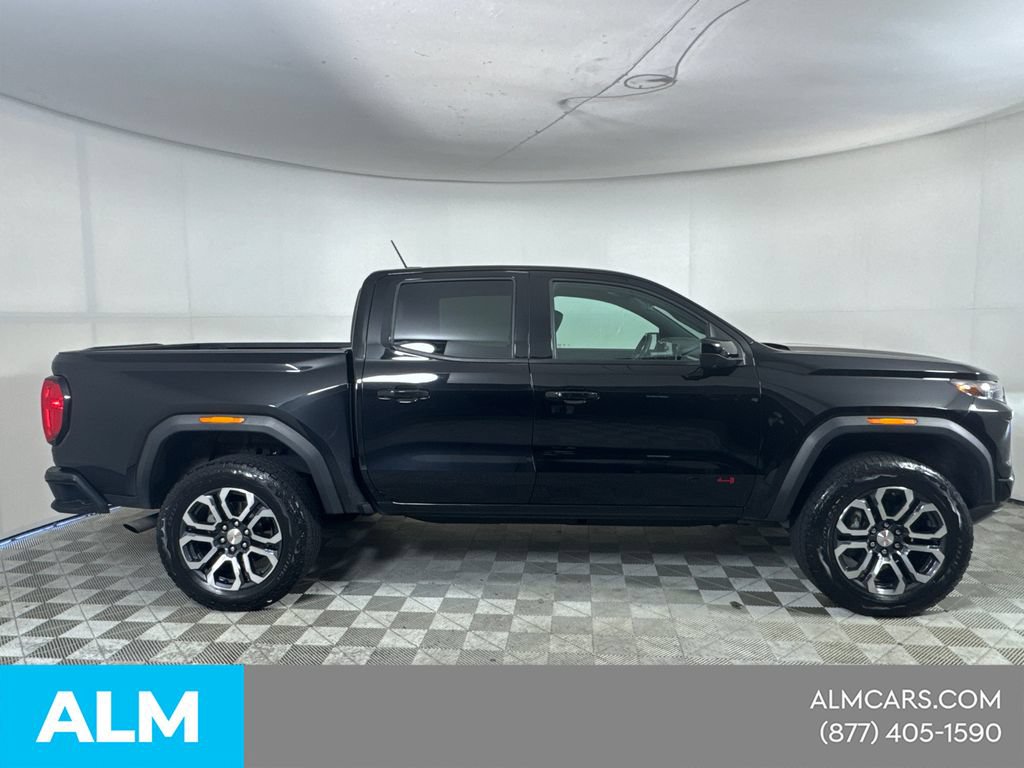 Used 2024 GMC Canyon AT4 w/ Technology Package AWD/4WD image 5