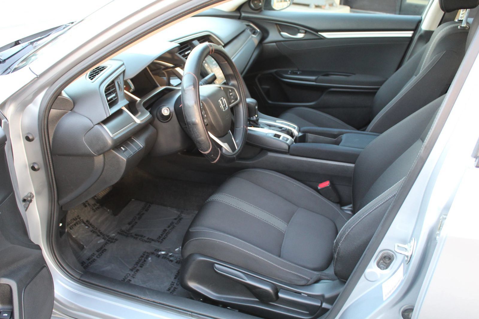 Used 2017 Honda Civic EX image 9