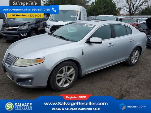 Used 2010 Lincoln MKS image 1