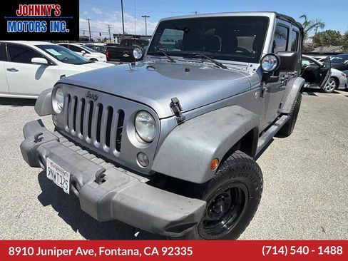 Used 2014 Jeep Wrangler Unlimited Sport w/ Connectivity Group AWD/4WD image 1
