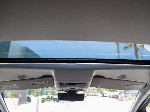 New 2024 Land Rover Discovery Sport S image 15