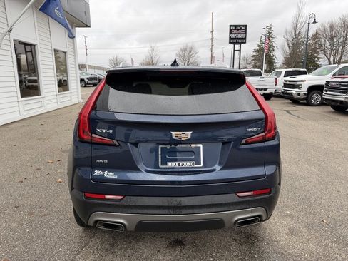 Used 2020 Cadillac XT4 Premium Luxury image 6