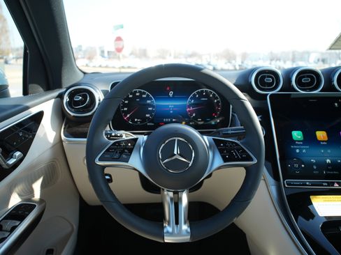 New 2026 Mercedes-Benz GLC 300 image 17