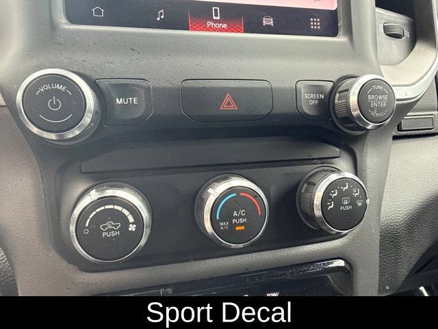Used 2022 RAM 1500 Big Horn AWD/4WD image 36