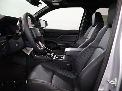 New 2025 Toyota 4Runner TRD Off-Road Premium image 11