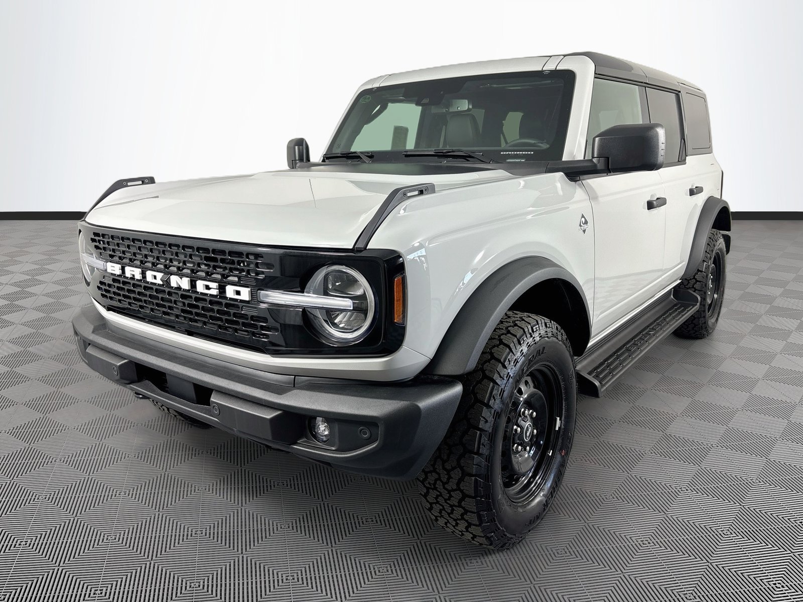 New 2026 Ford Bronco Outer Banks AWD/4WD image 3