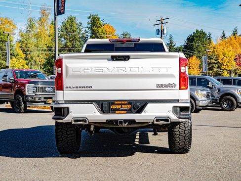 Used 2023 Chevrolet Silverado 1500 High Country image 6