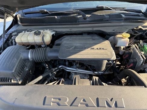Used 2020 RAM 1500 Big Horn AWD/4WD image 32