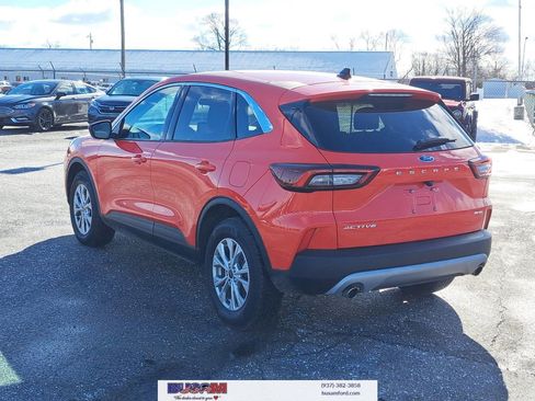 Used 2024 Ford Escape Active image 3