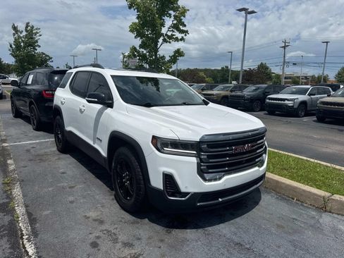 Used 2023 GMC Acadia AT4 w/ Technology Package AWD/4WD image 2