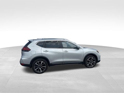 Used 2019 Nissan Rogue SL w/ Premium Package AWD/4WD image 8