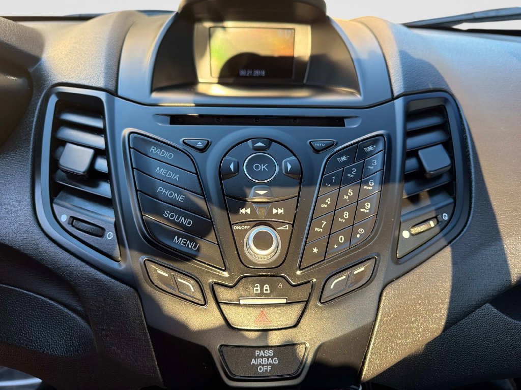Used 2018 Ford Fiesta S FWD image 22