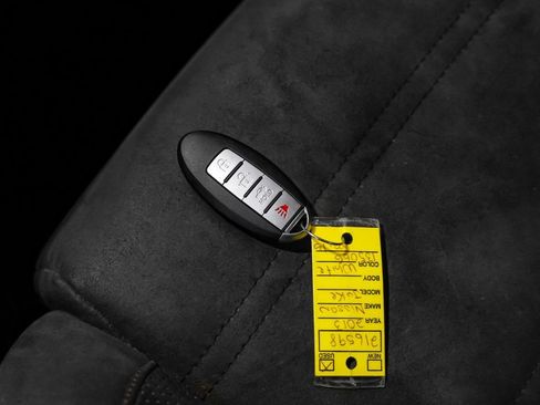 Used 2013 Nissan Juke NISMO FWD image 58